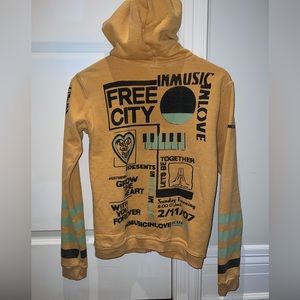 Free City zip up sweater